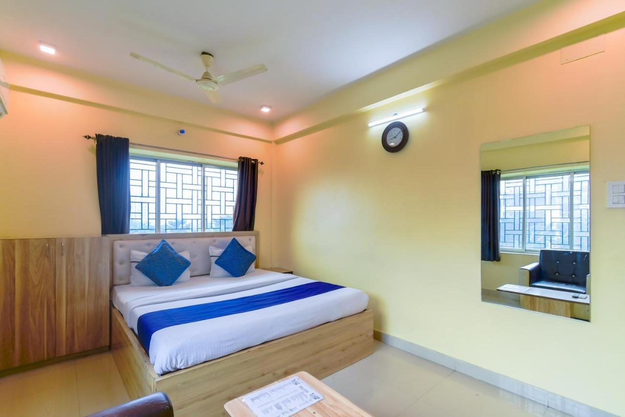Astra Casa Kolkata Exterior photo