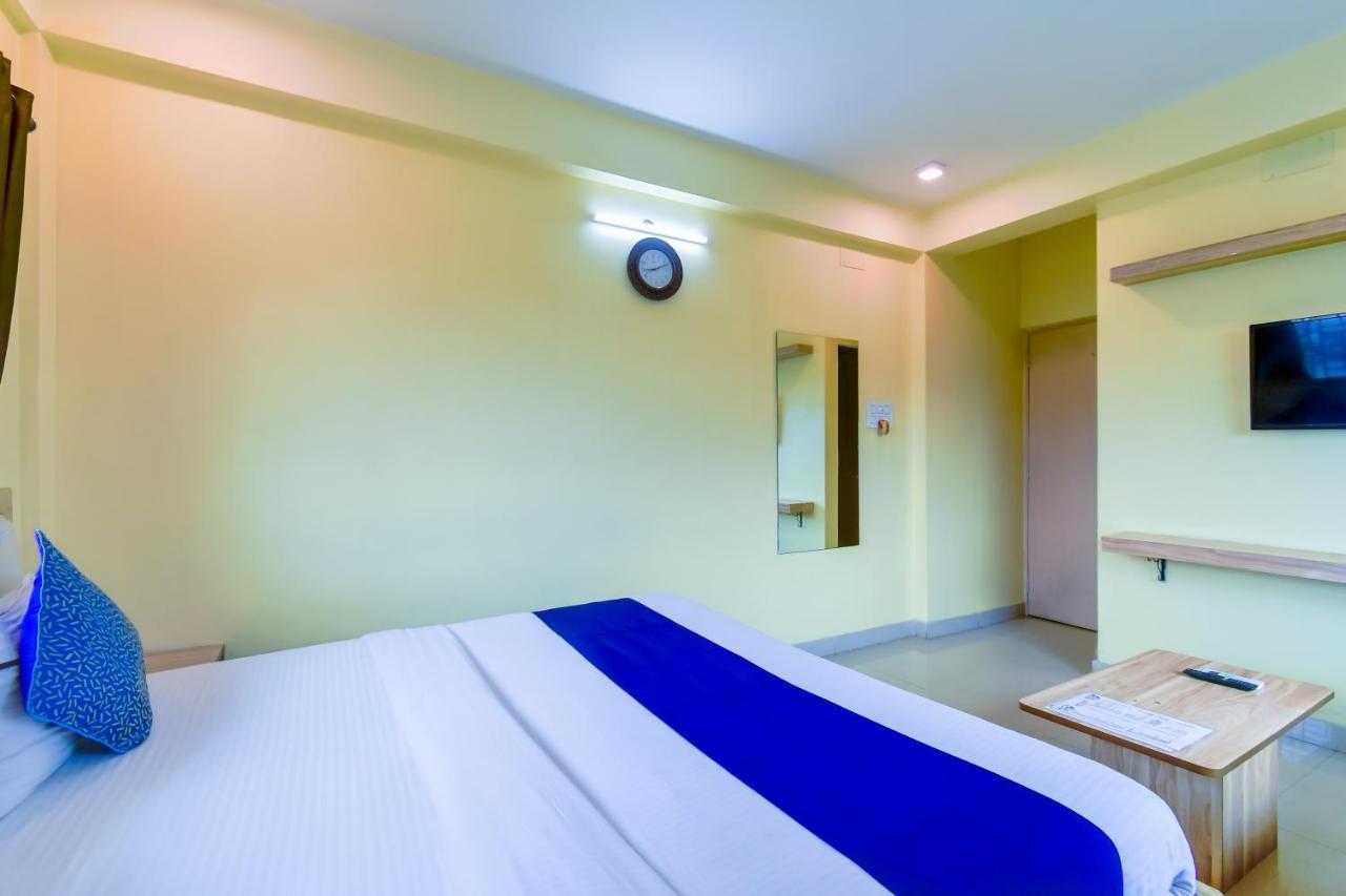 Astra Casa Kolkata Exterior photo